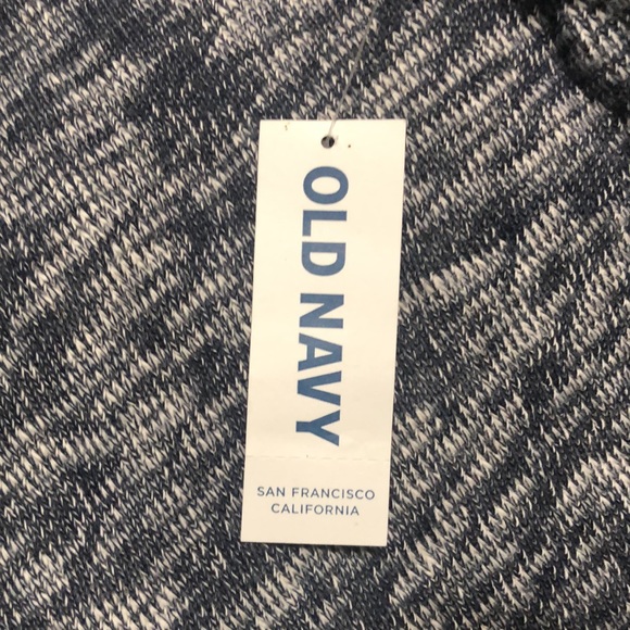 Old Navy Men’s Long-Sleeve Shirt - Picture 4 of 4